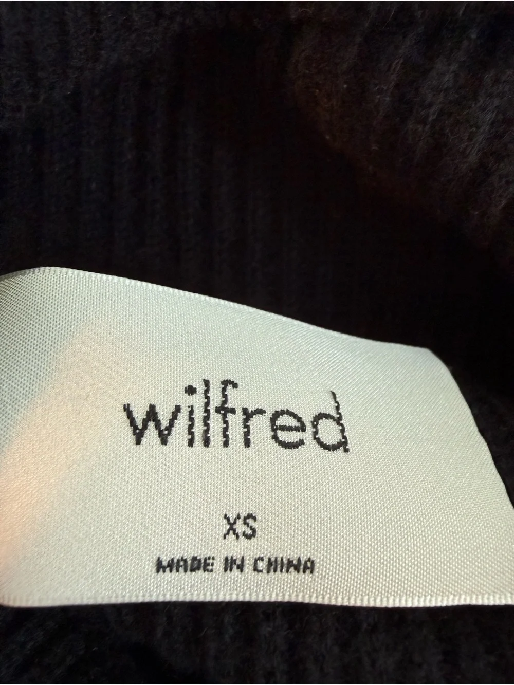 Aritzia Wilfred Montpellier Waist Turtleneck Merino Wool Sweater XS Black